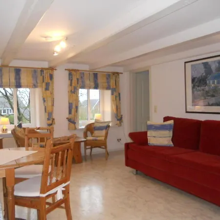 Ferienwohnung Nordlicht Im Haus Kaya, Hafenstrasse Wyk auf Föhr Exterior foto