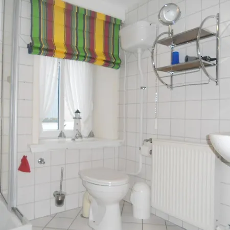 Ferienwohnung Nordlicht Im Haus Kaya, Hafenstrasse Wyk auf Föhr Exterior foto
